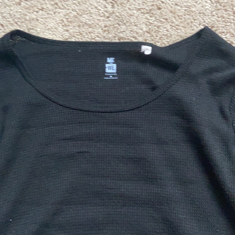 crop top - Picture 3 of 3